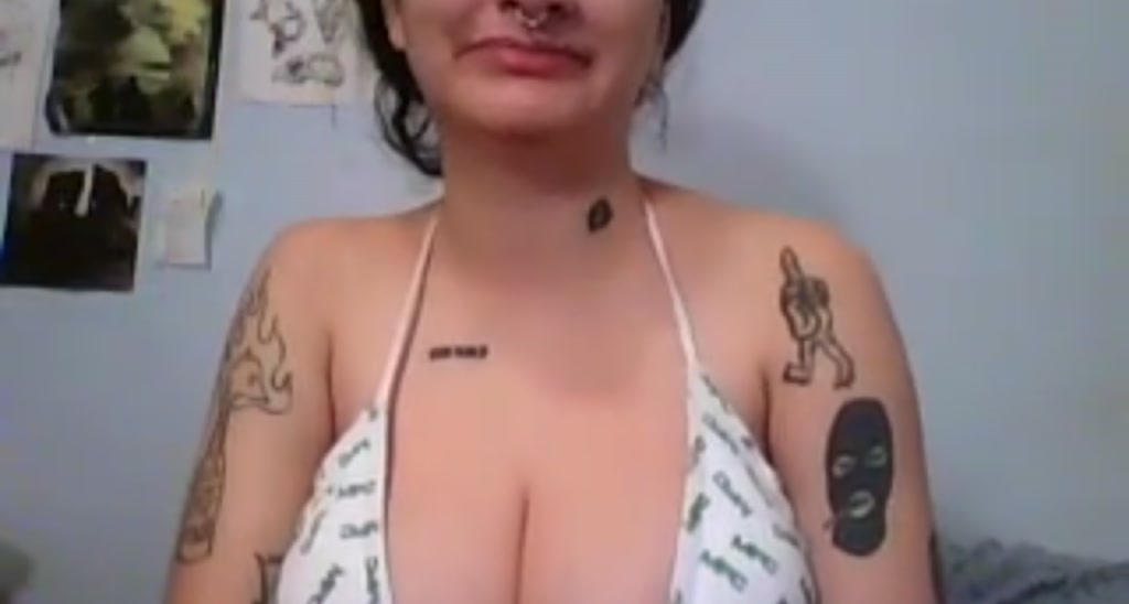 Val_Santos video thumbnail