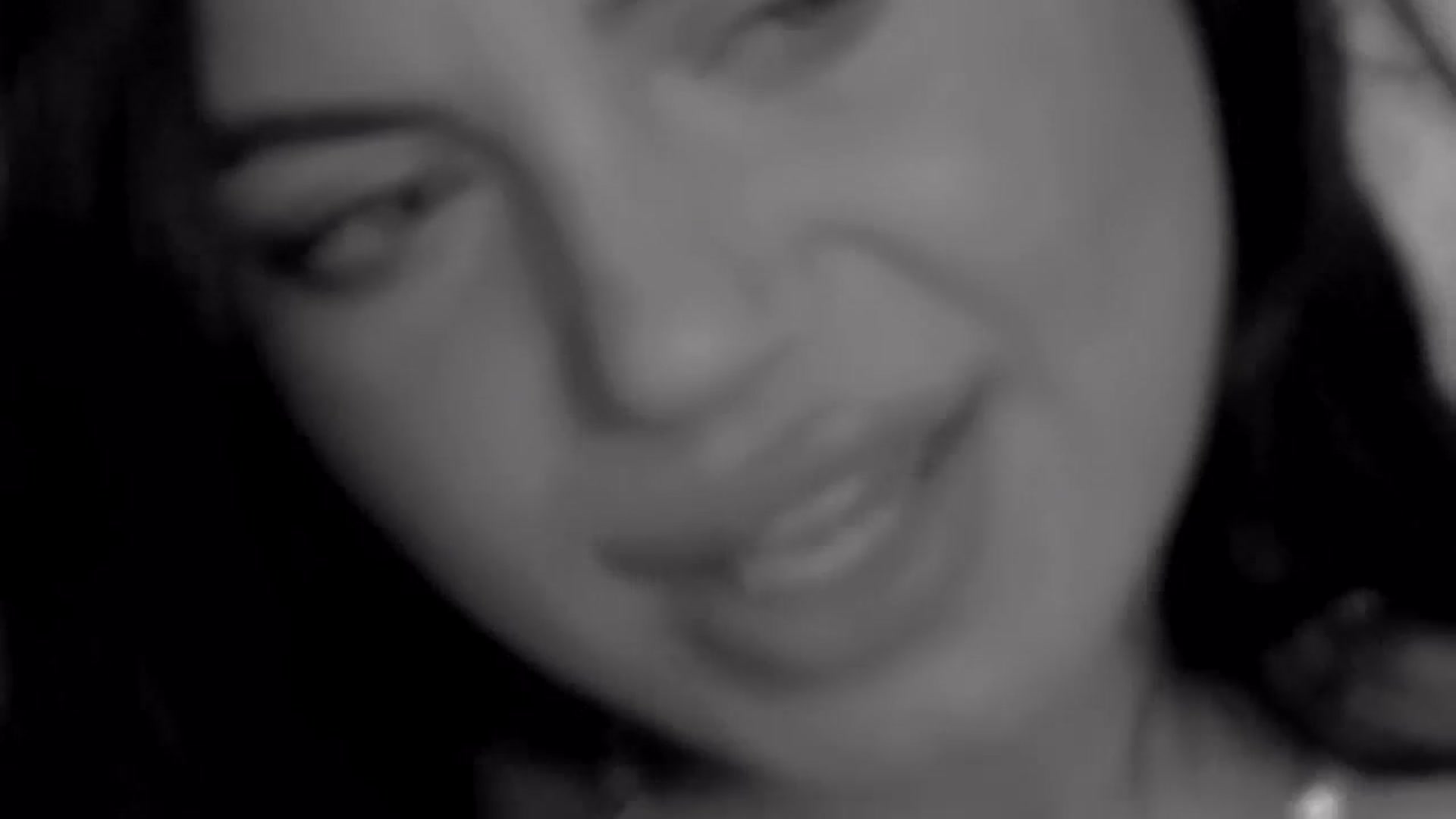 EsmeLuv video thumbnail