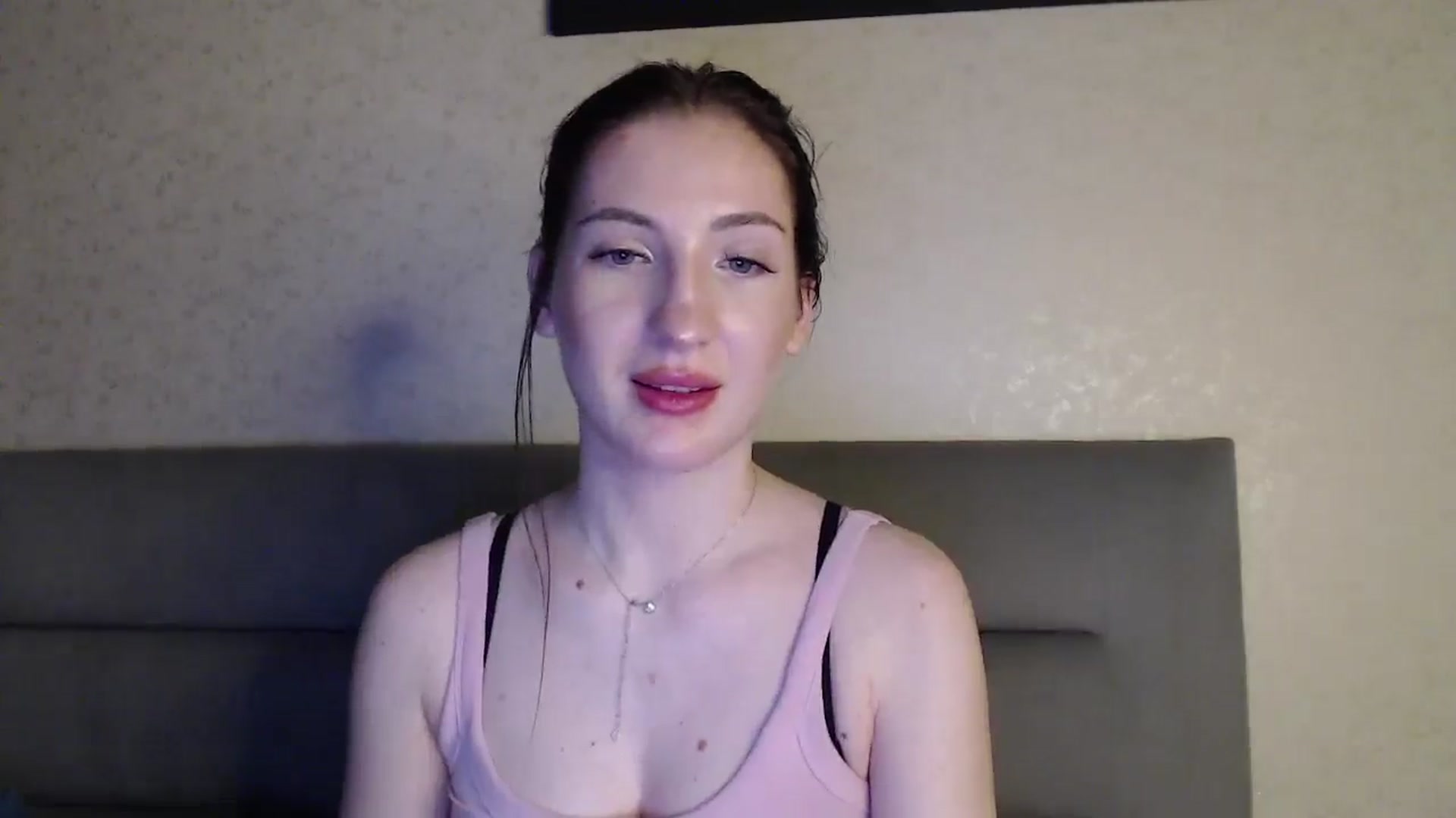 RoseEs video thumbnail