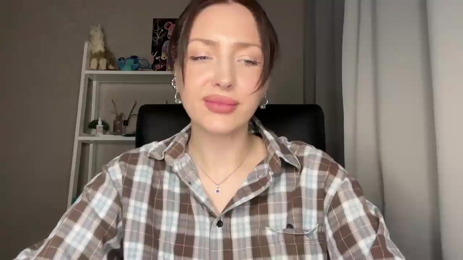 Di_Pearl video thumbnail