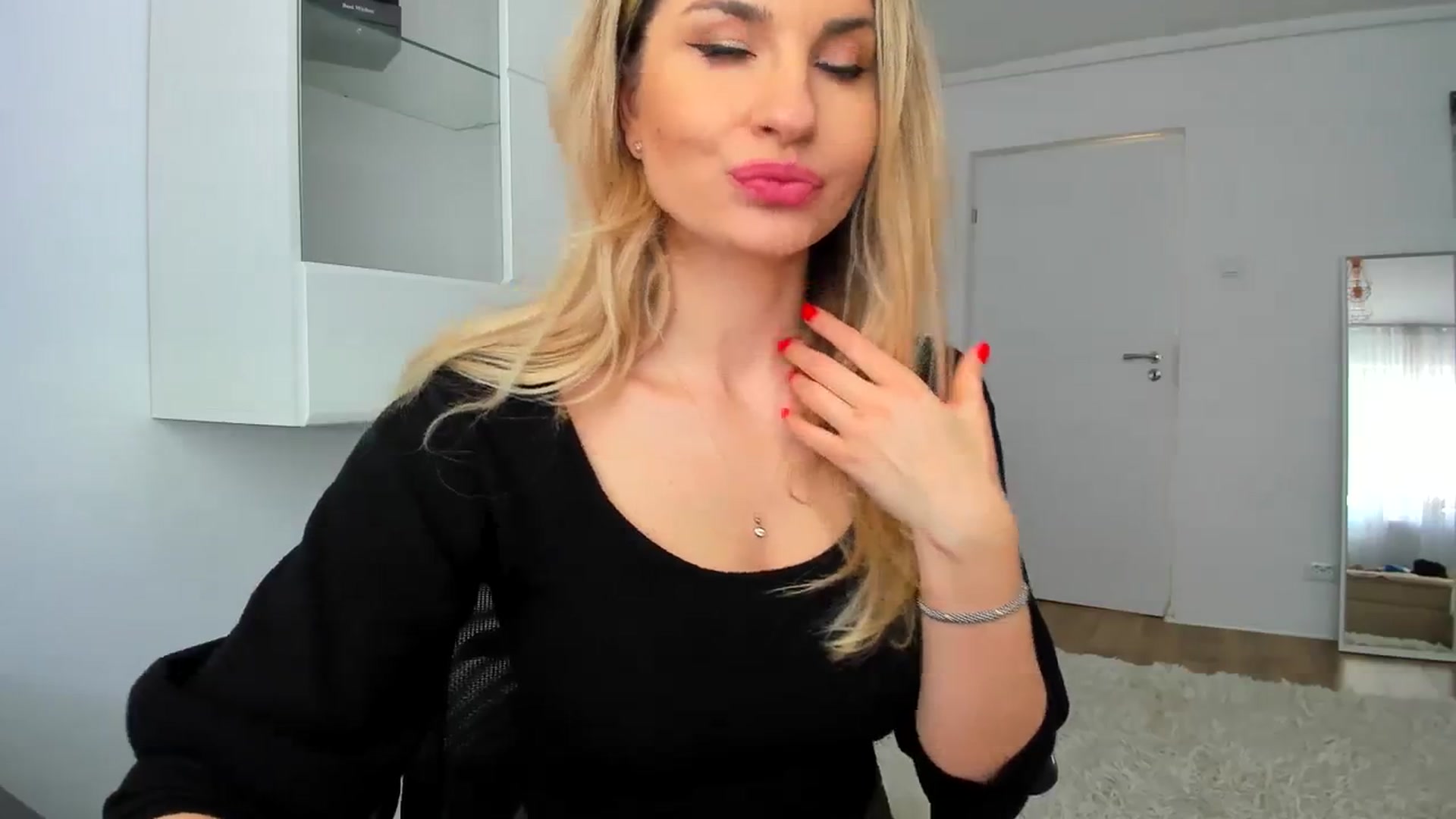 AlyMiss video thumbnail