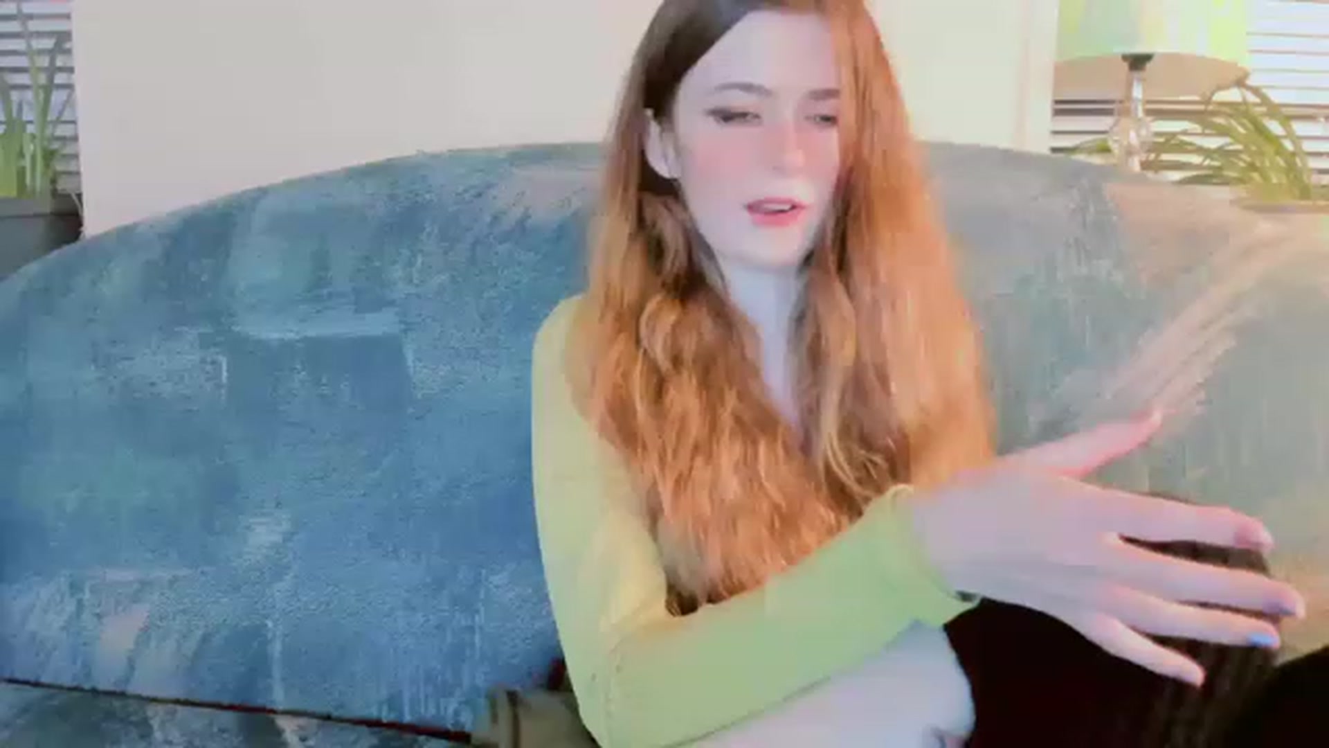 Weird_Queen video thumbnail