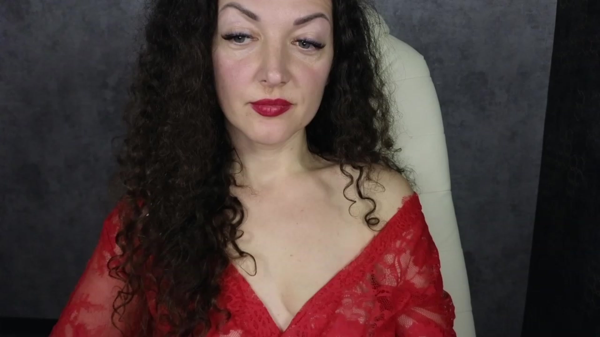 Alenamoon video thumbnail