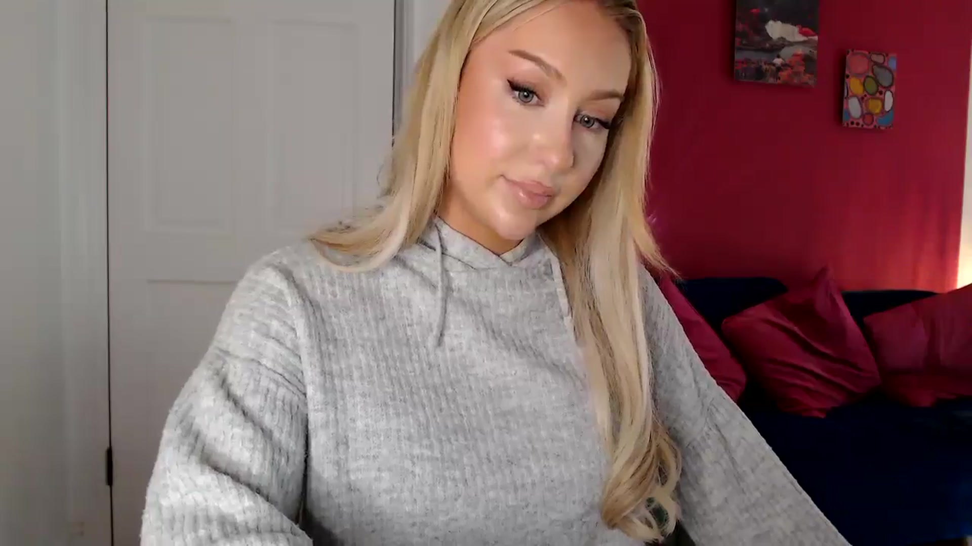 PetiteAvax video thumbnail
