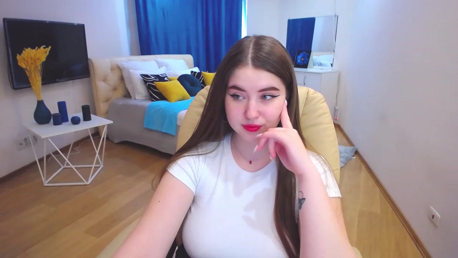 AdmireMyEyes video thumbnail
