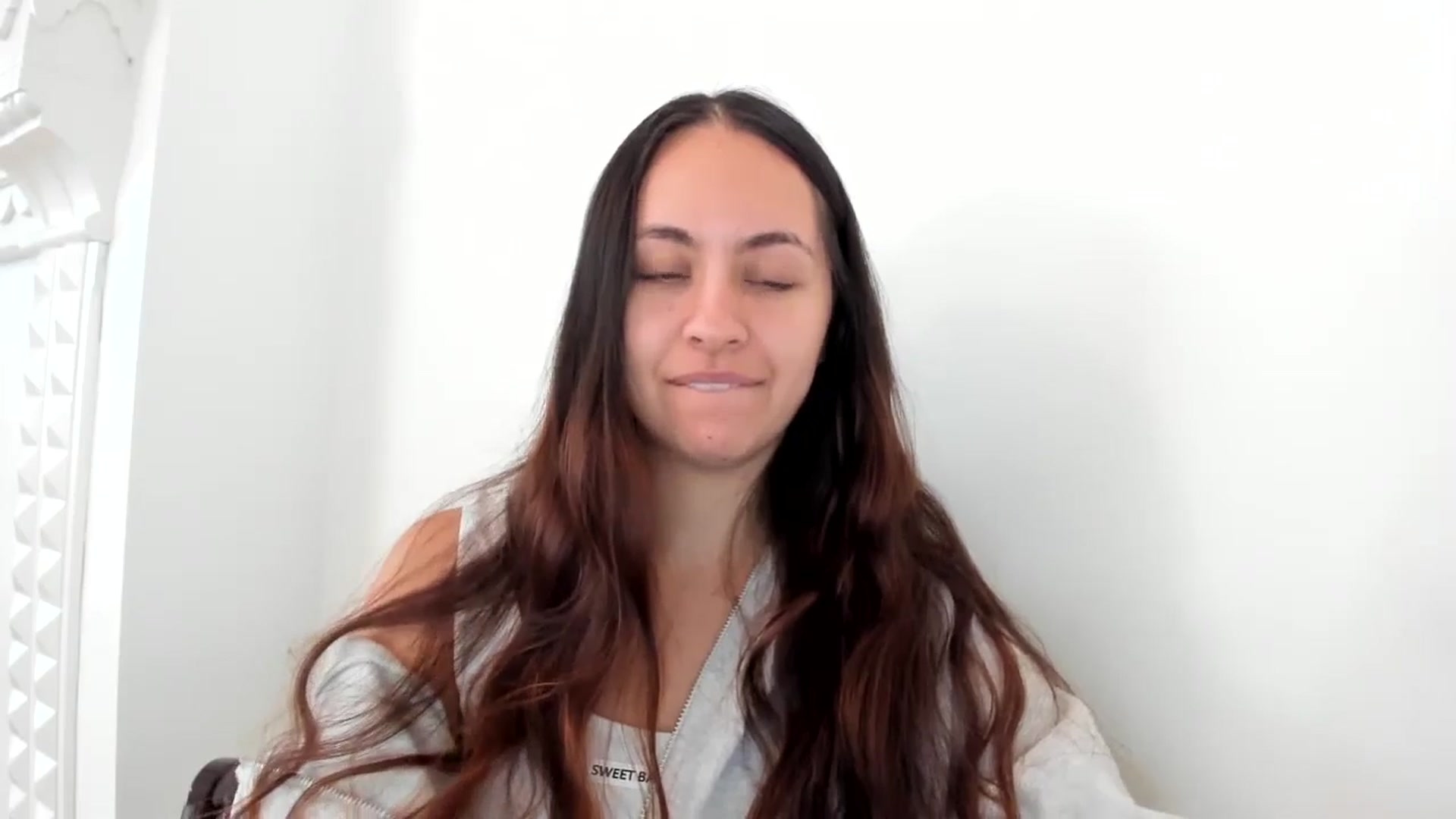 urcute video thumbnail