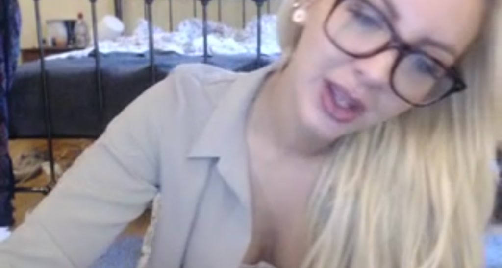 UkDreamGirl video thumbnail