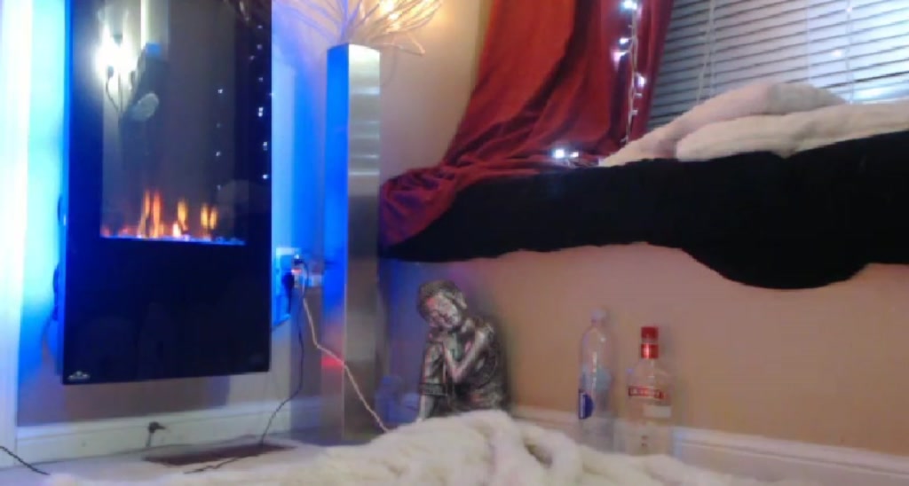 KellyBarbiee video thumbnail