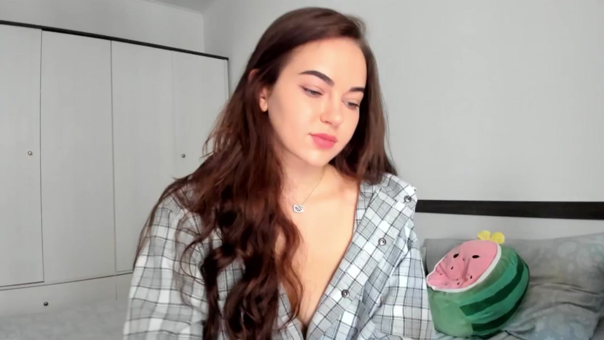 BeeTheQueen video thumbnail