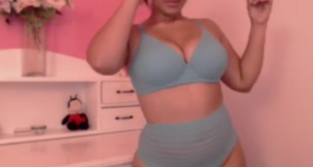 KattyLee video thumbnail