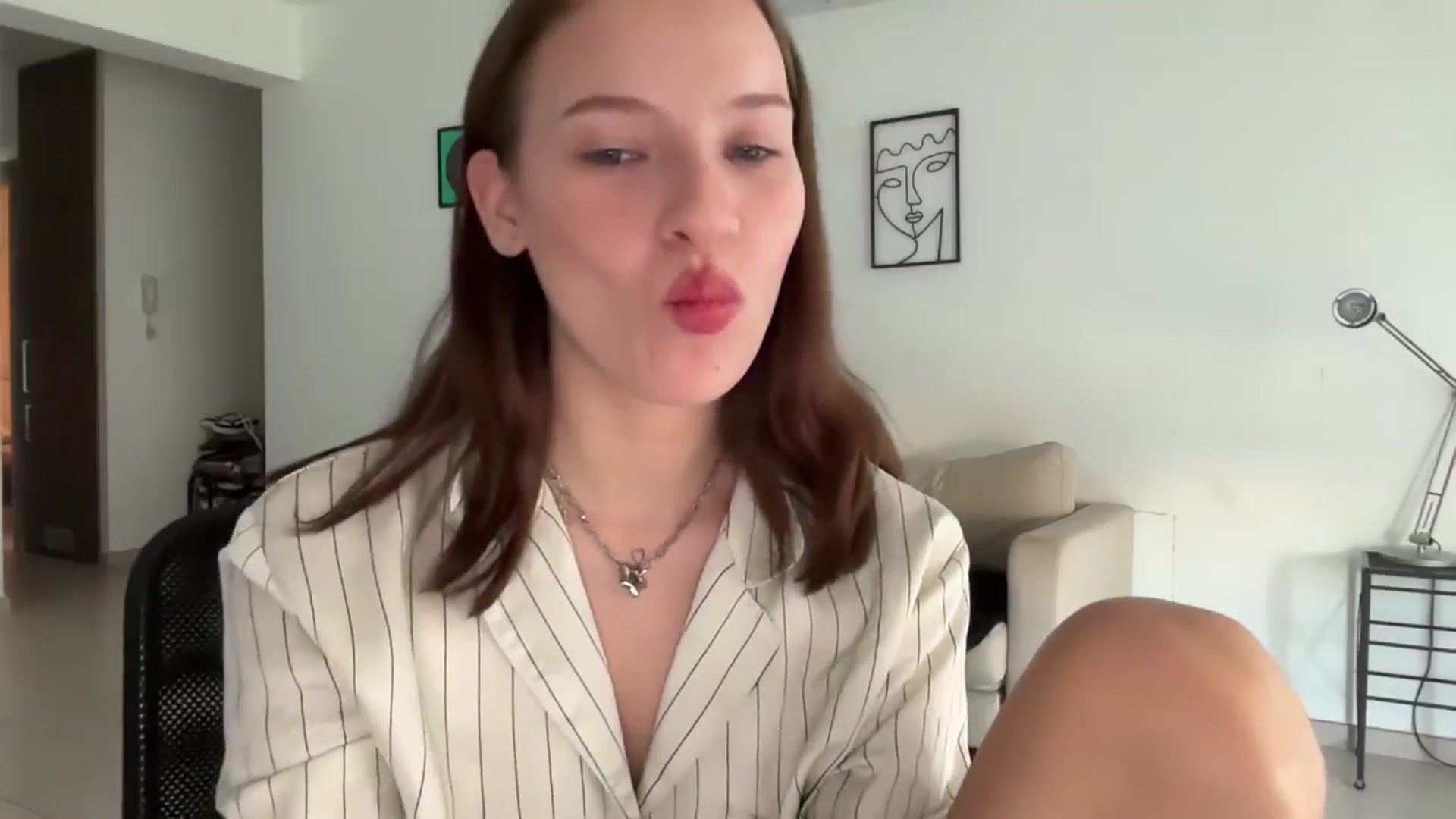 AKatrin video thumbnail