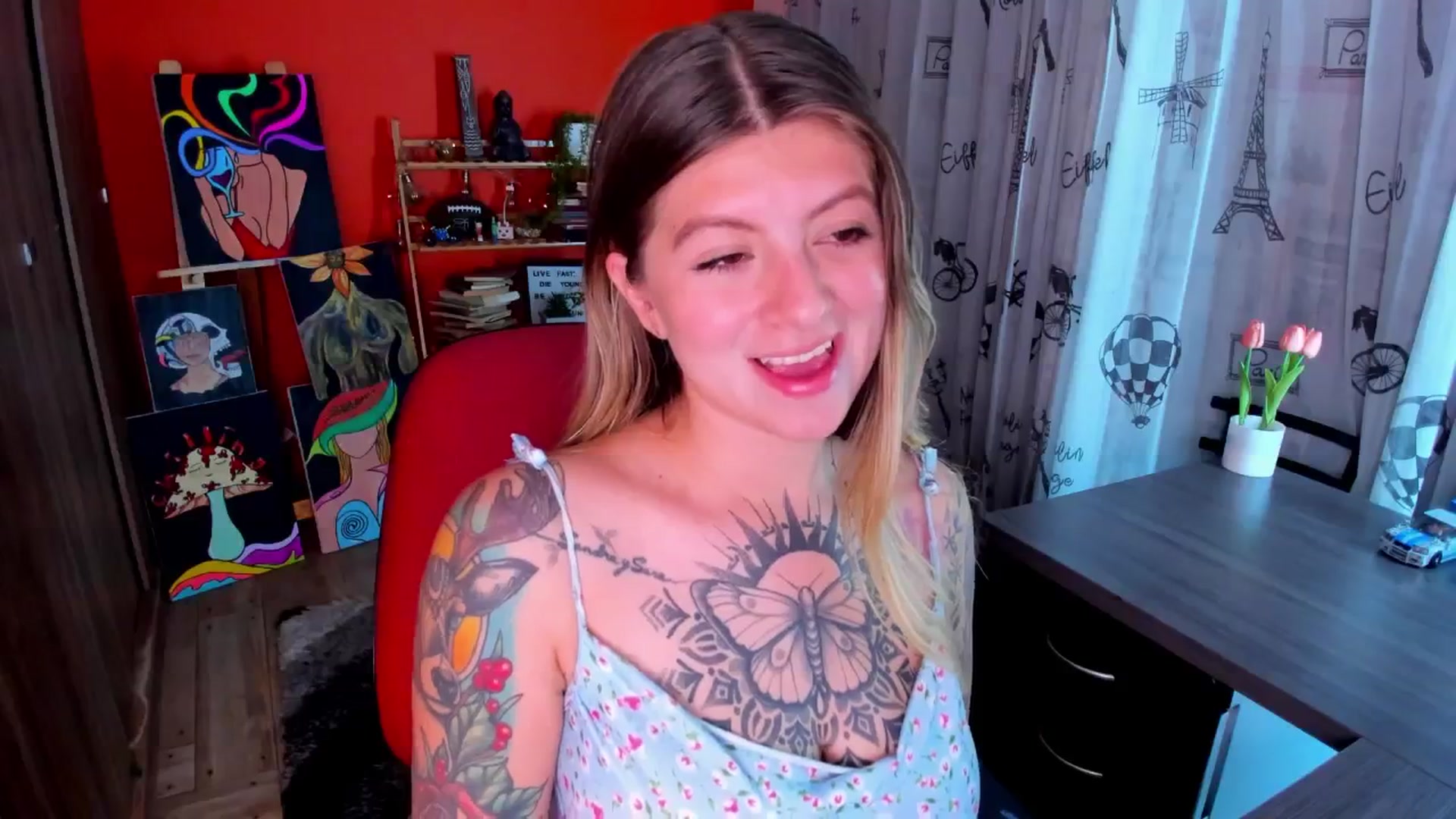 Emmaa_hostt video thumbnail