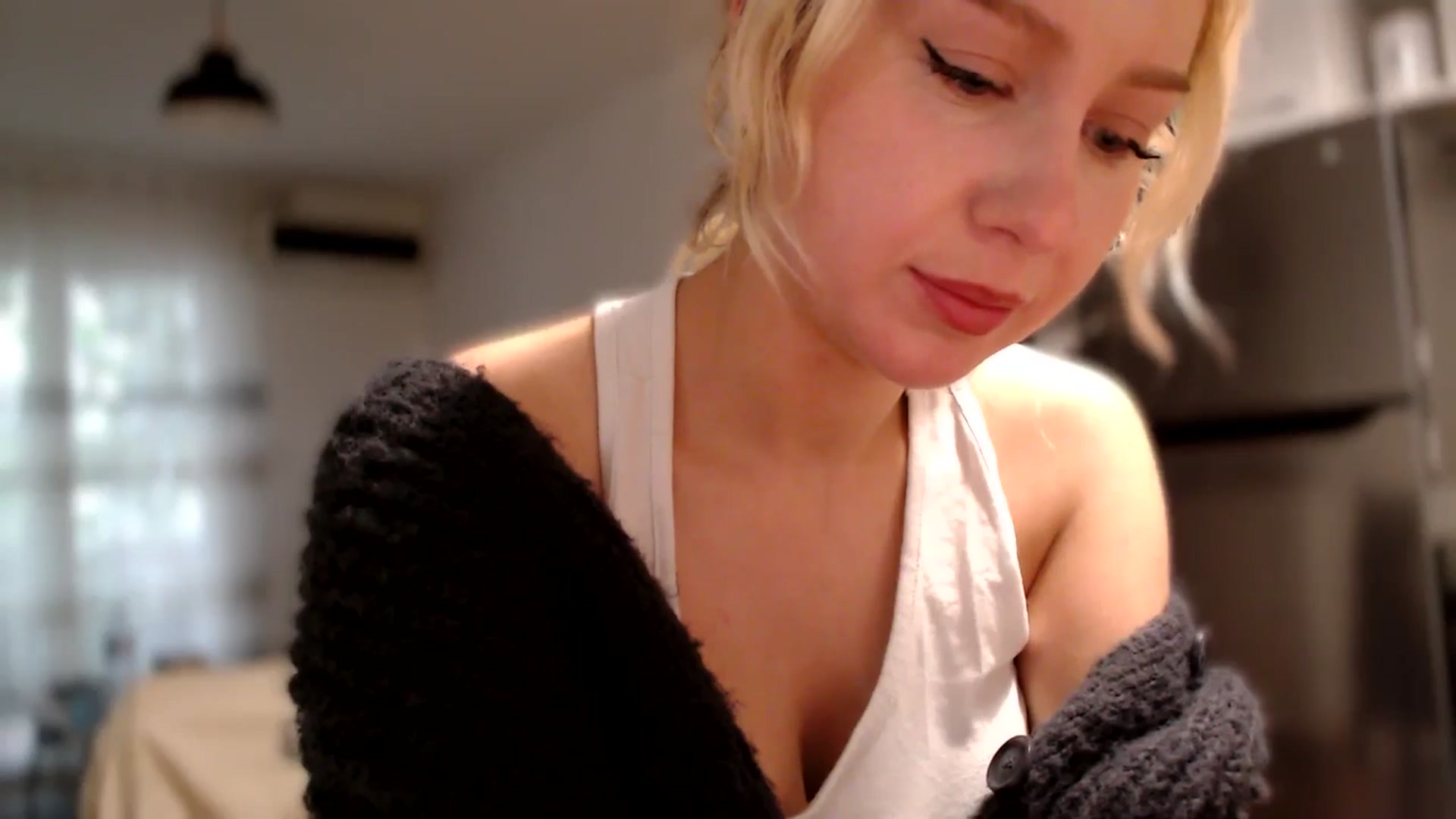 British_Cutie video thumbnail