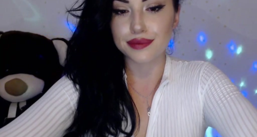 aLeDoll video thumbnail