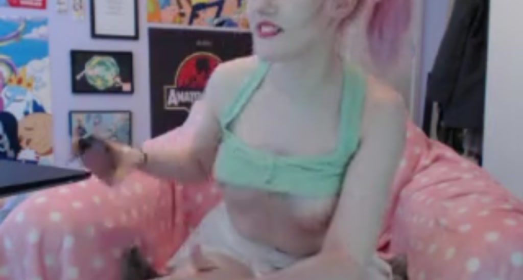 PeachyPie96 video thumbnail