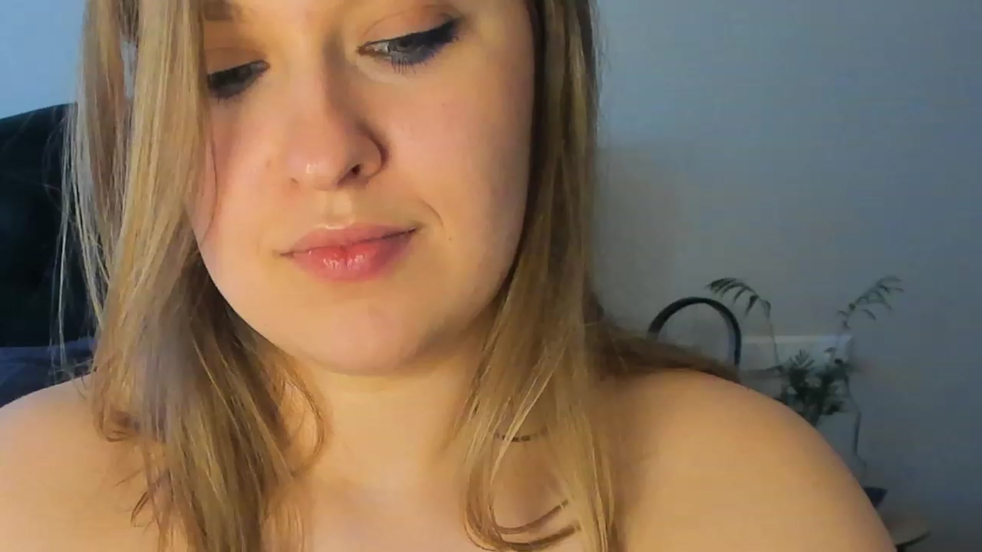SensualAdict video thumbnail