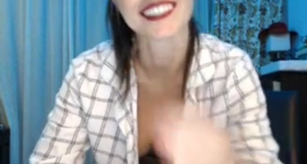 LovelyKittie video thumbnail