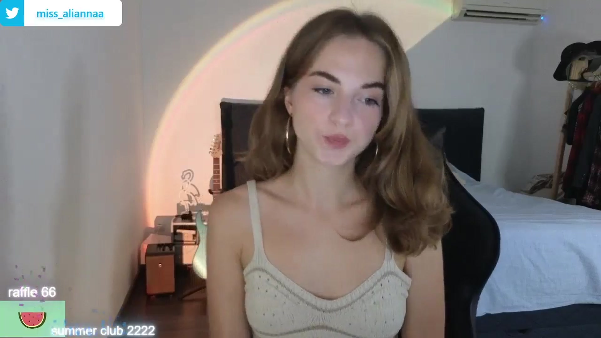 Aliannaa video thumbnail