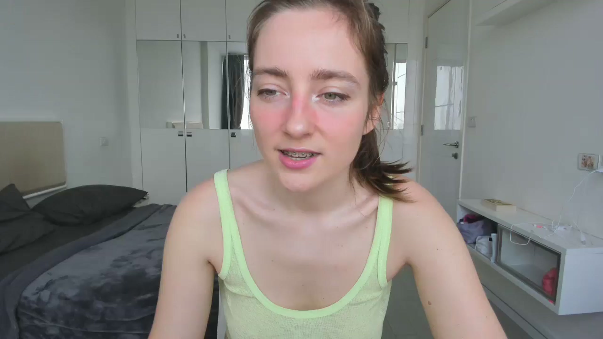 LiaSasha video thumbnail