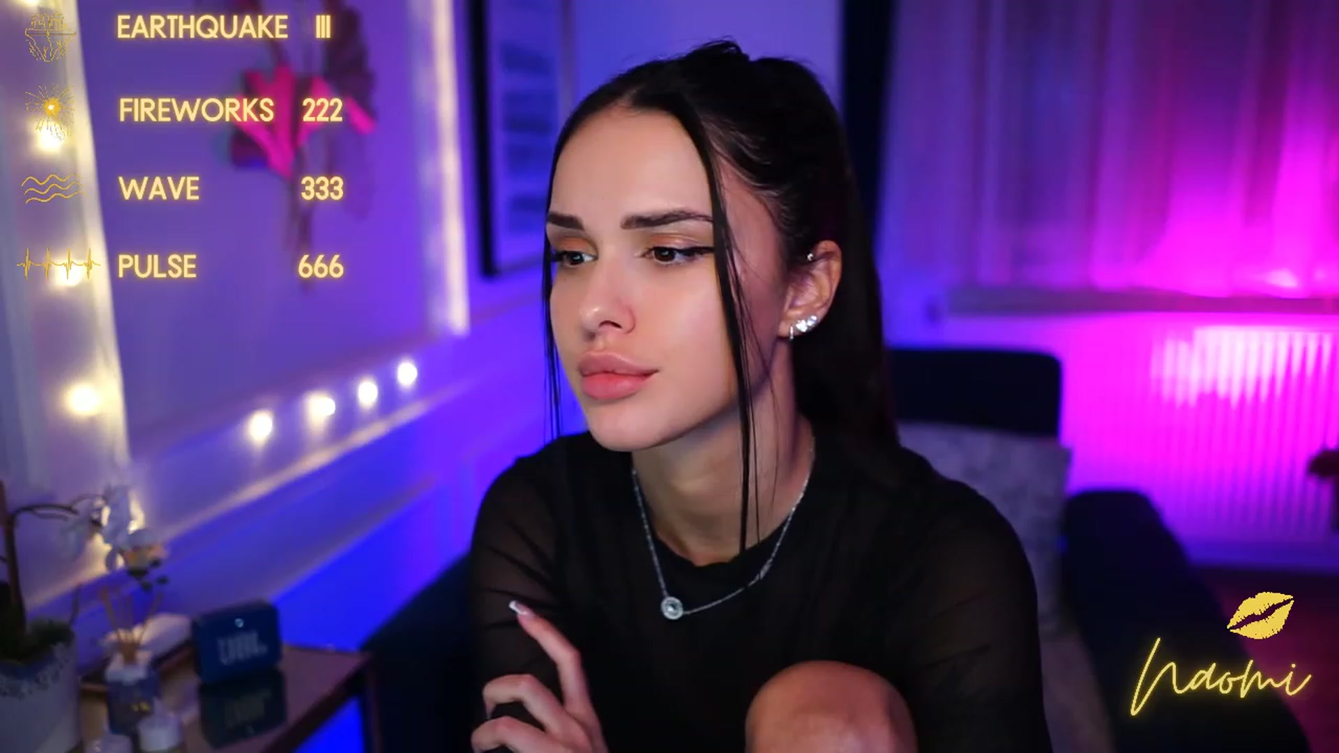 cinnabellee video thumbnail
