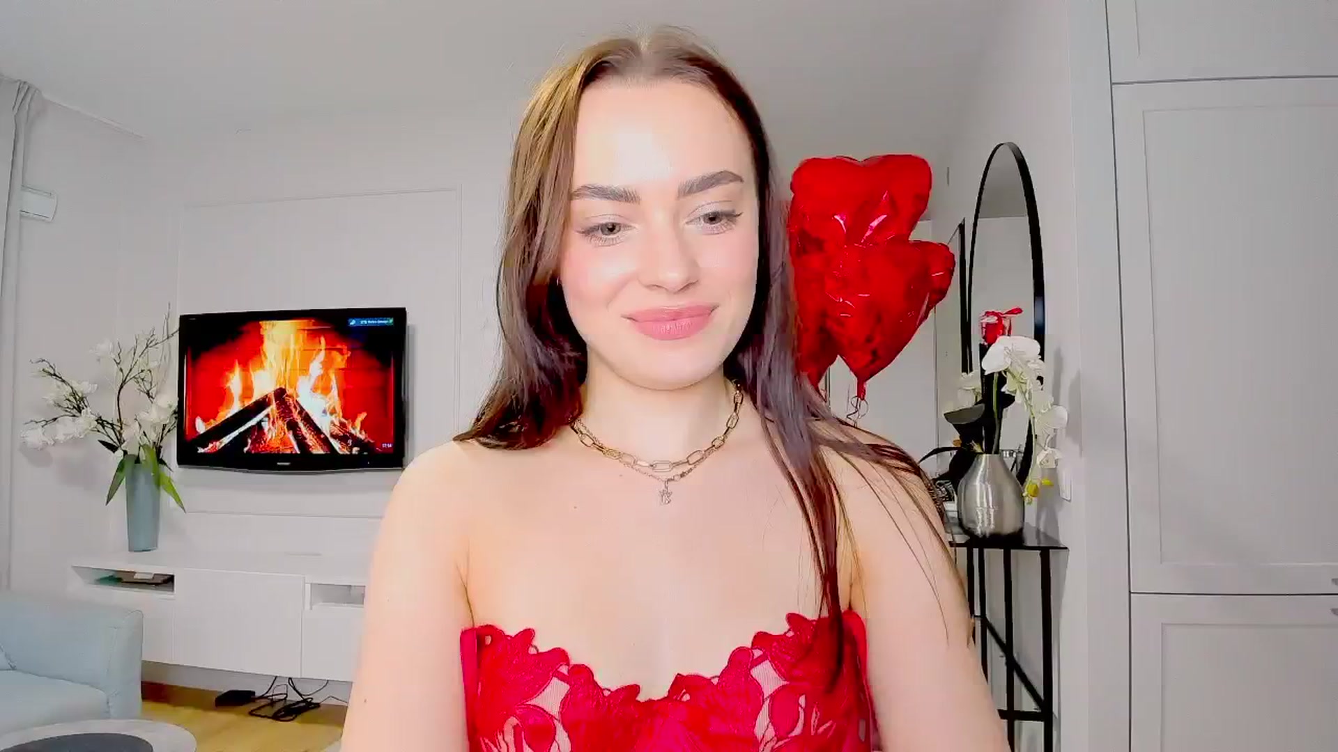 Hellenhottie video thumbnail