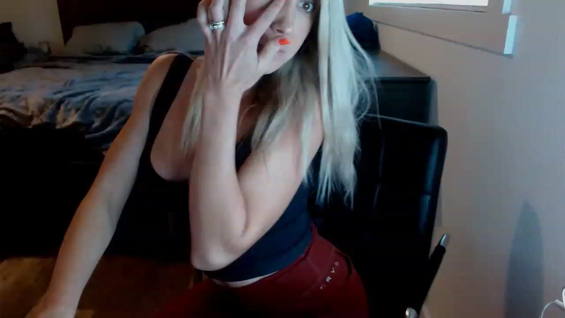 blondmilf92 video thumbnail