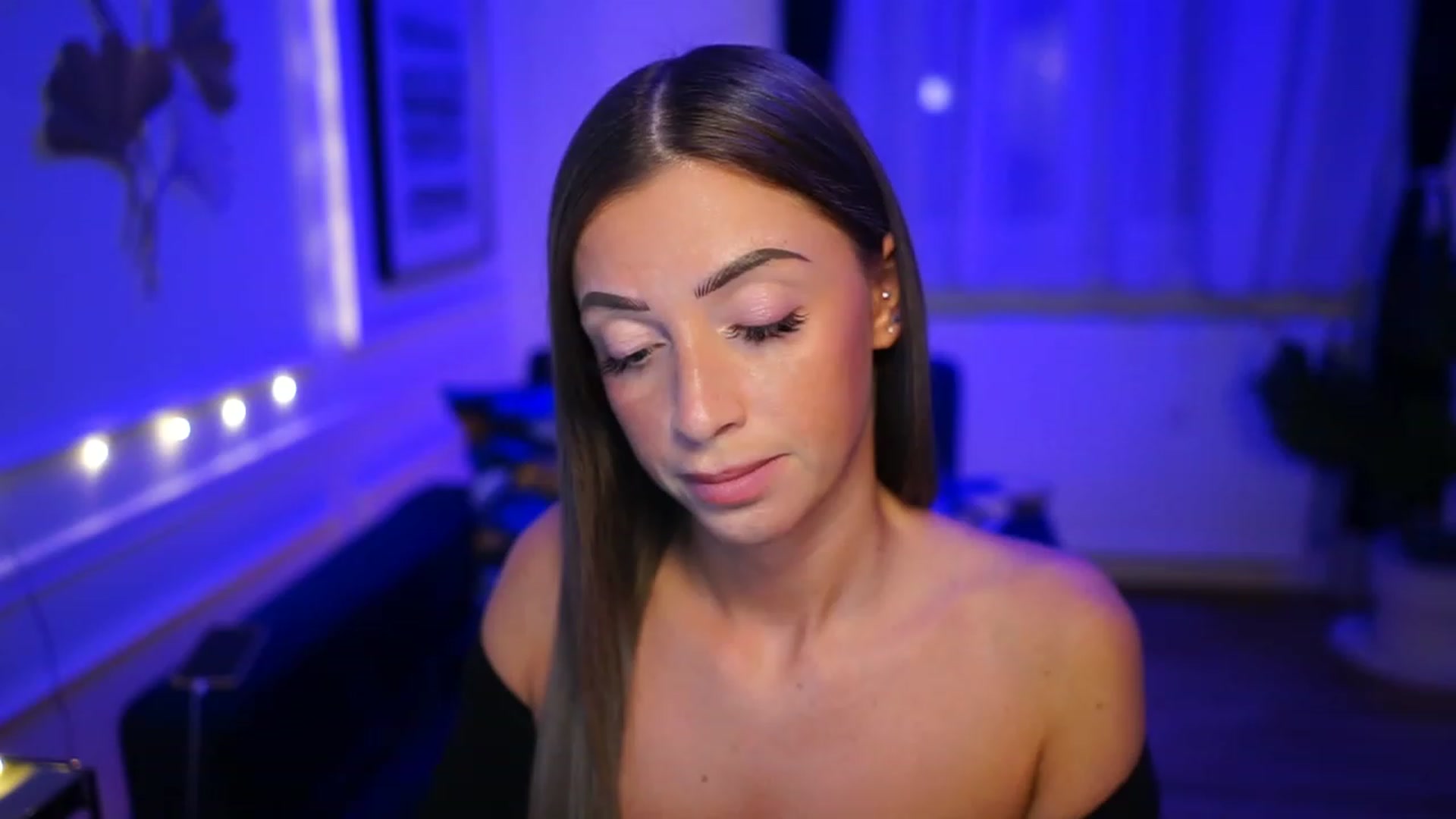 emma_ruby video thumbnail