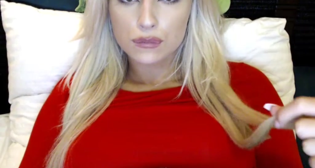 Kissofacobra video thumbnail