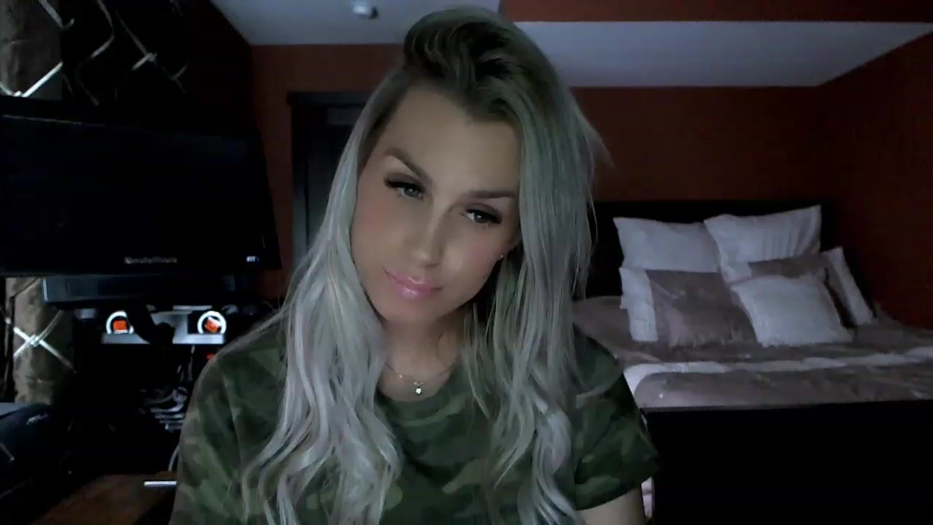 Cora9 video thumbnail