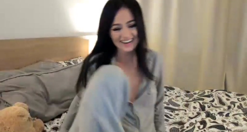 BrunetteBoo video thumbnail