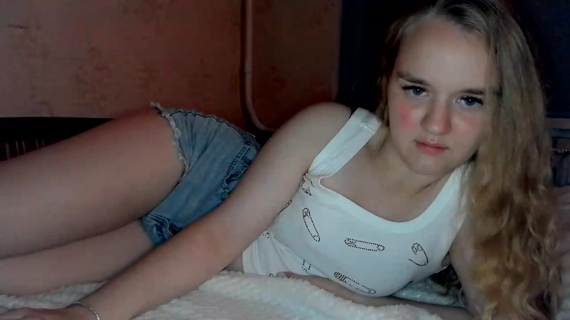 NessaLeigh video thumbnail