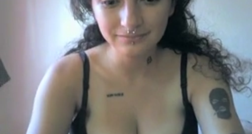 Val_Santos video thumbnail