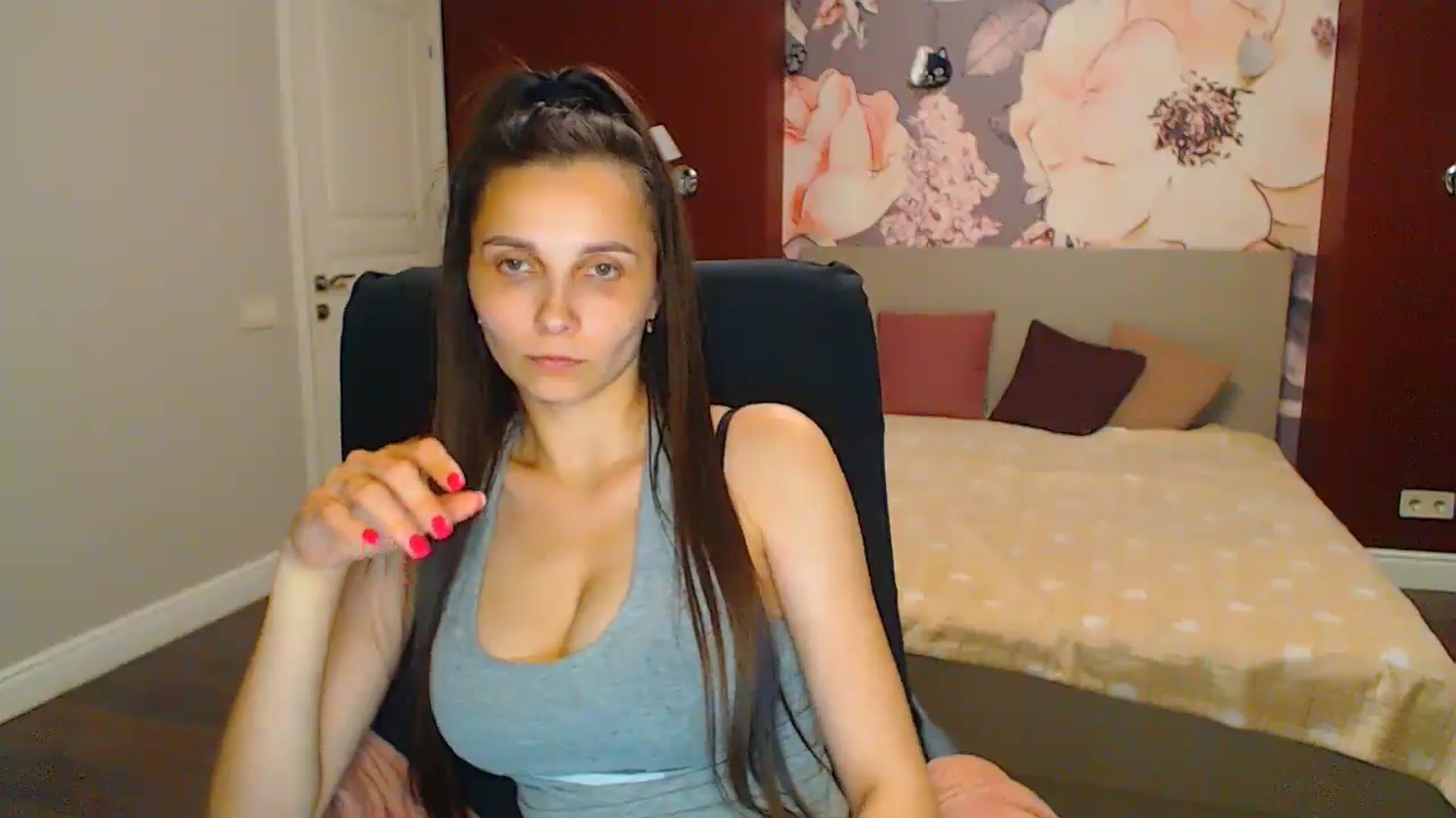 Karina_Mils video thumbnail
