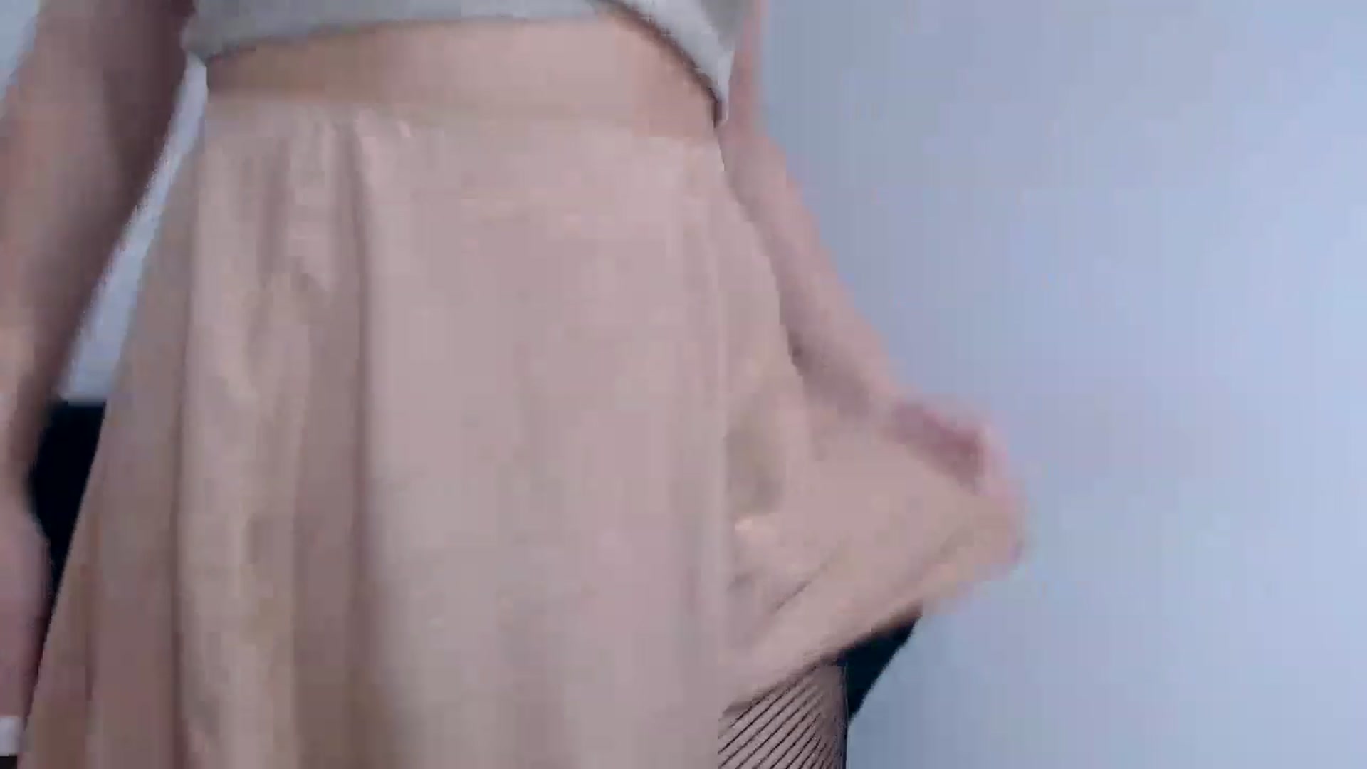 call_me_em video thumbnail