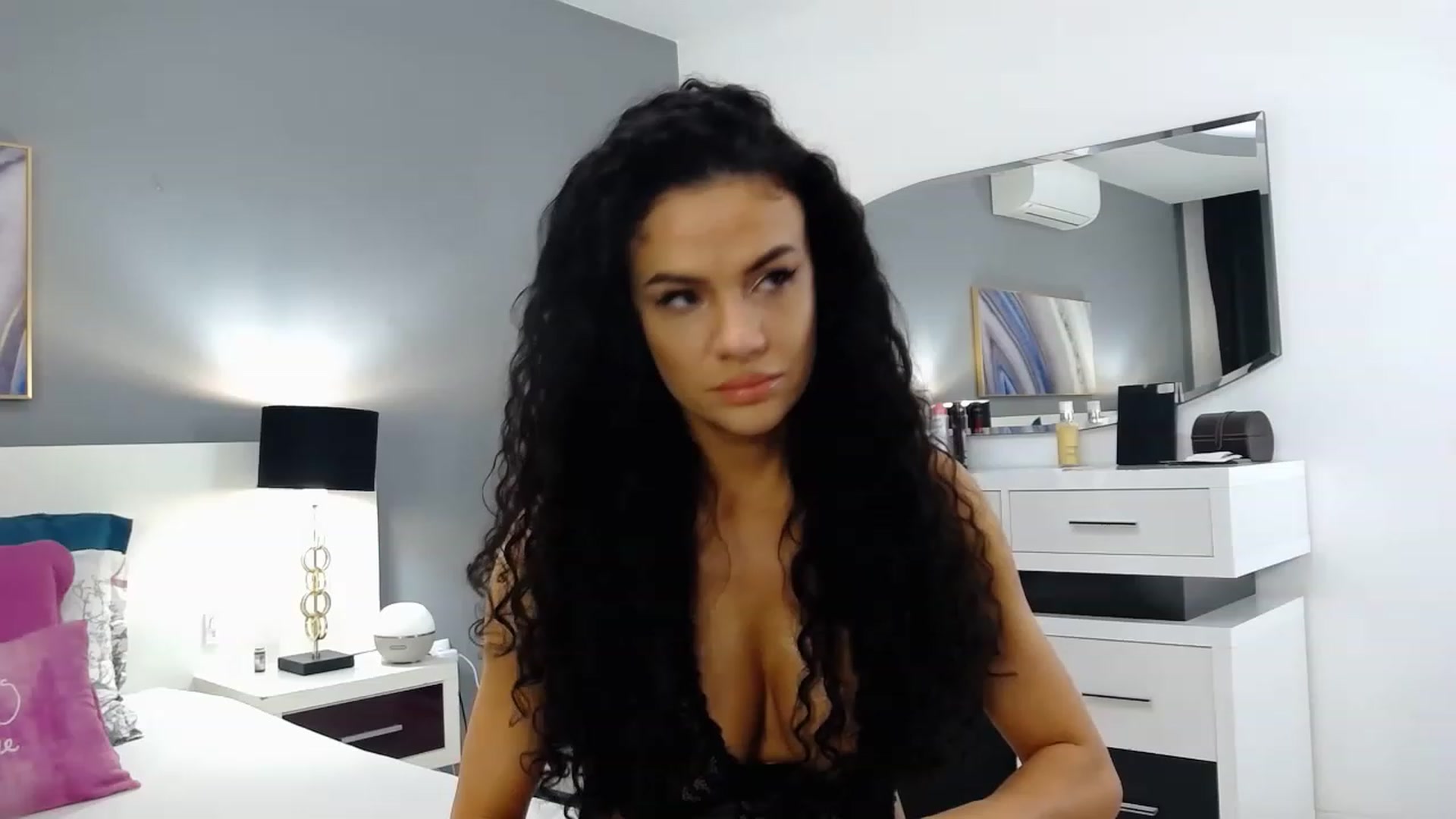 Sophiejoulia video thumbnail