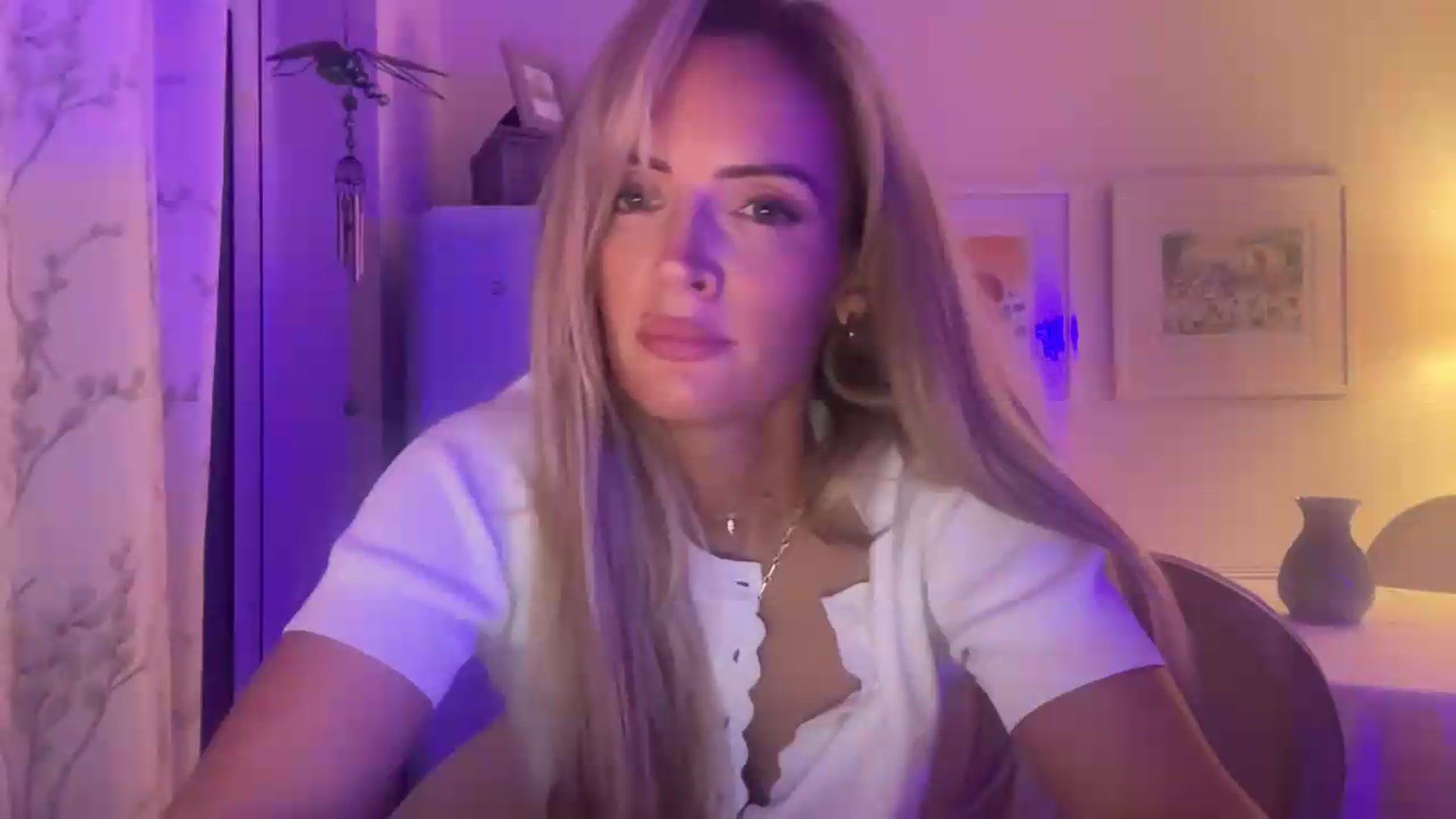Courtney video thumbnail