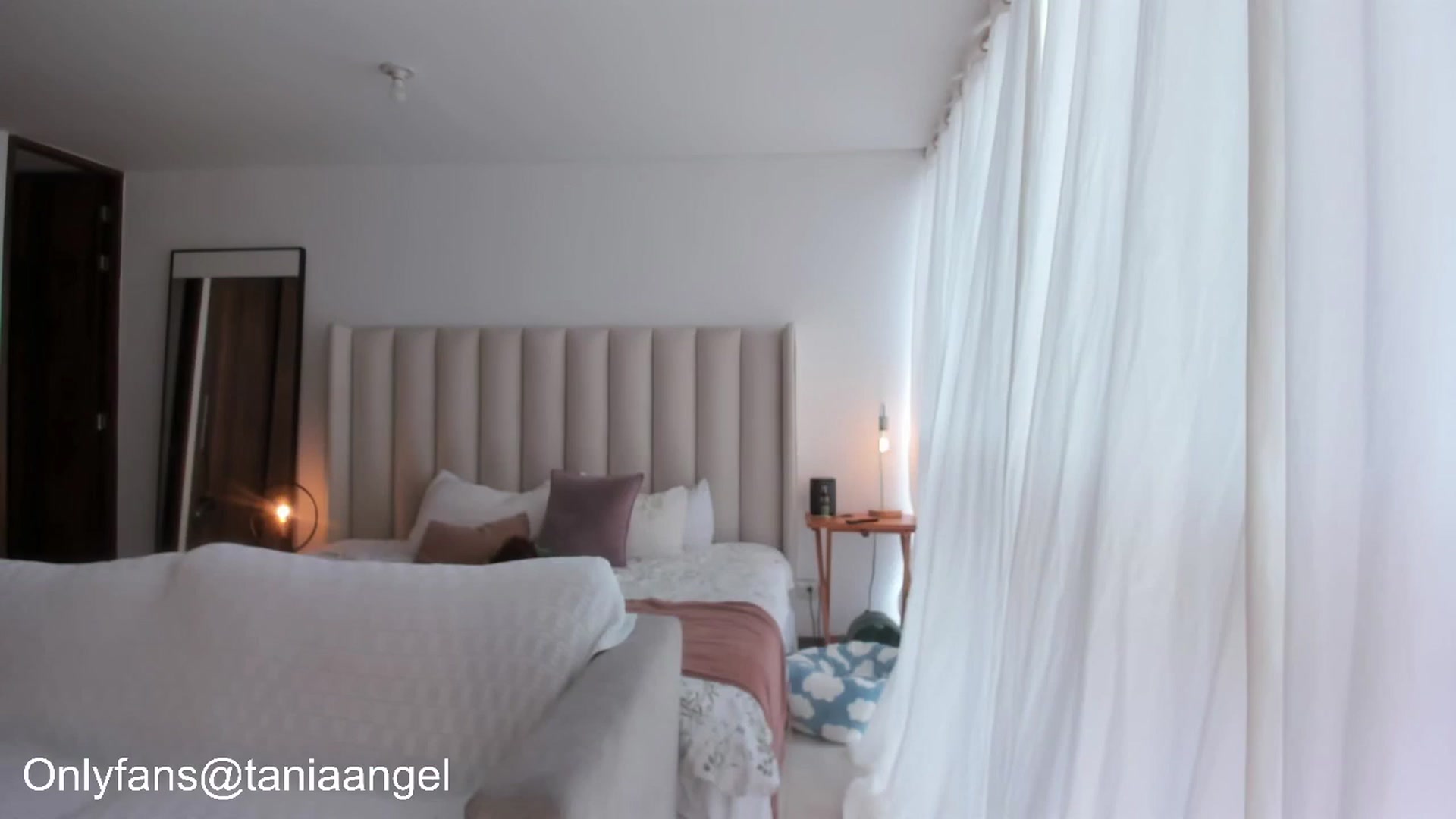 TaniaAngel video thumbnail