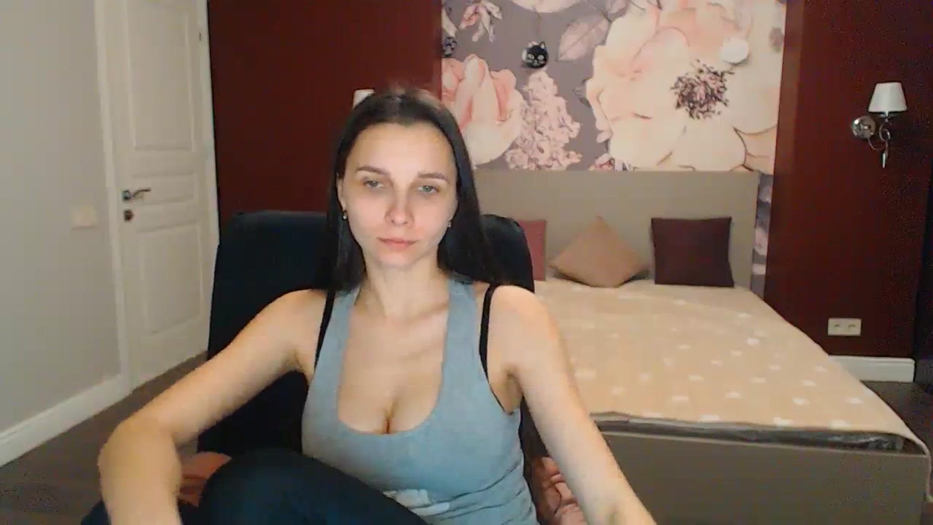 Karina_Mils video thumbnail