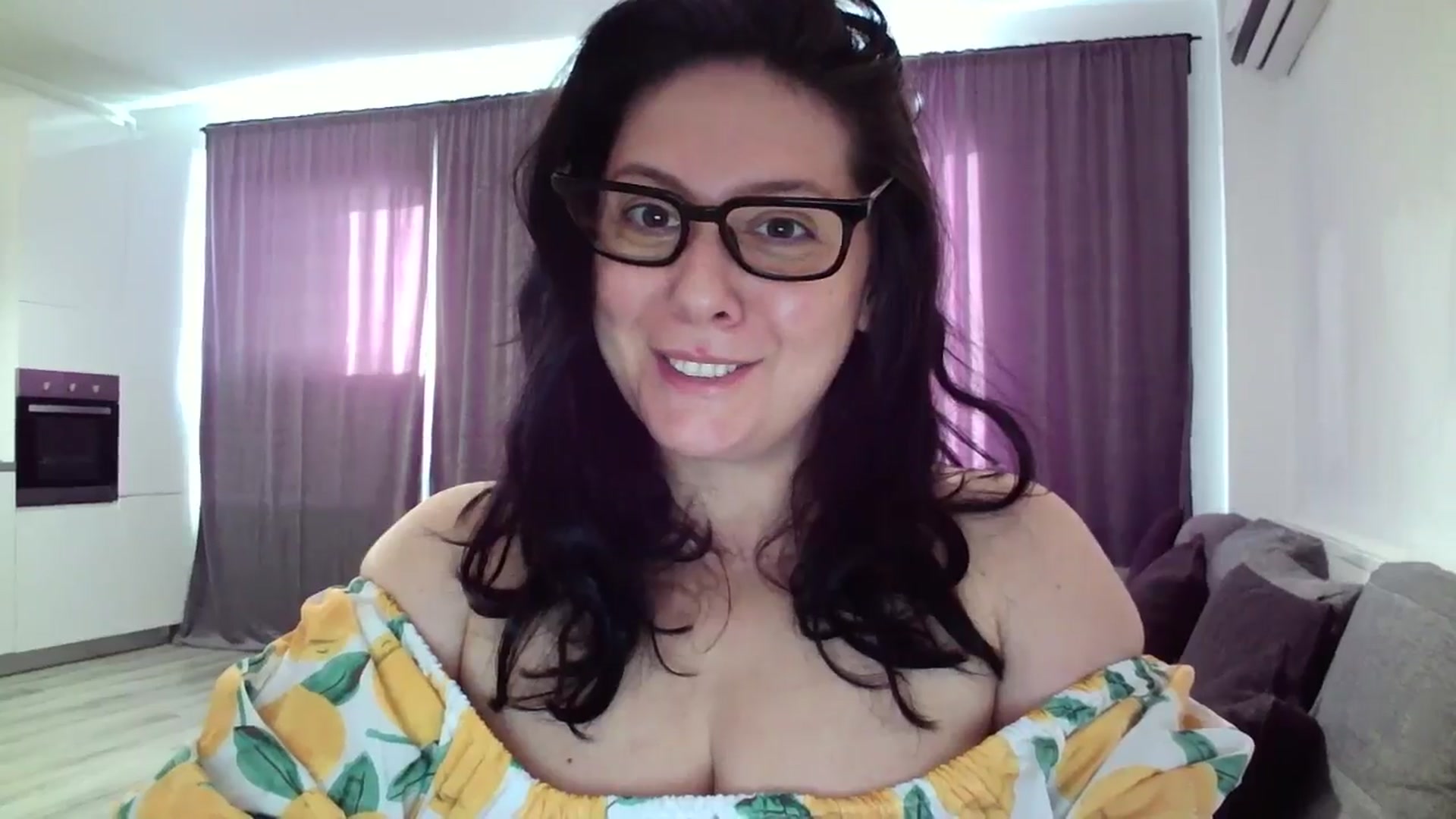SILKYWOMAN video thumbnail