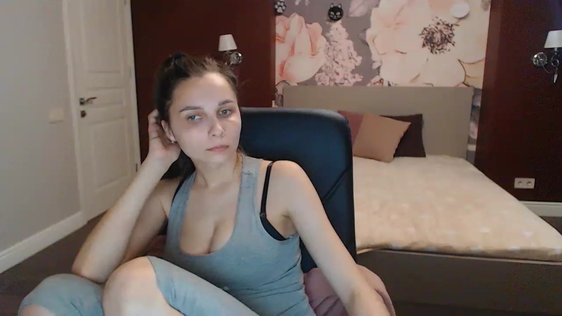 Karina_Mils video thumbnail