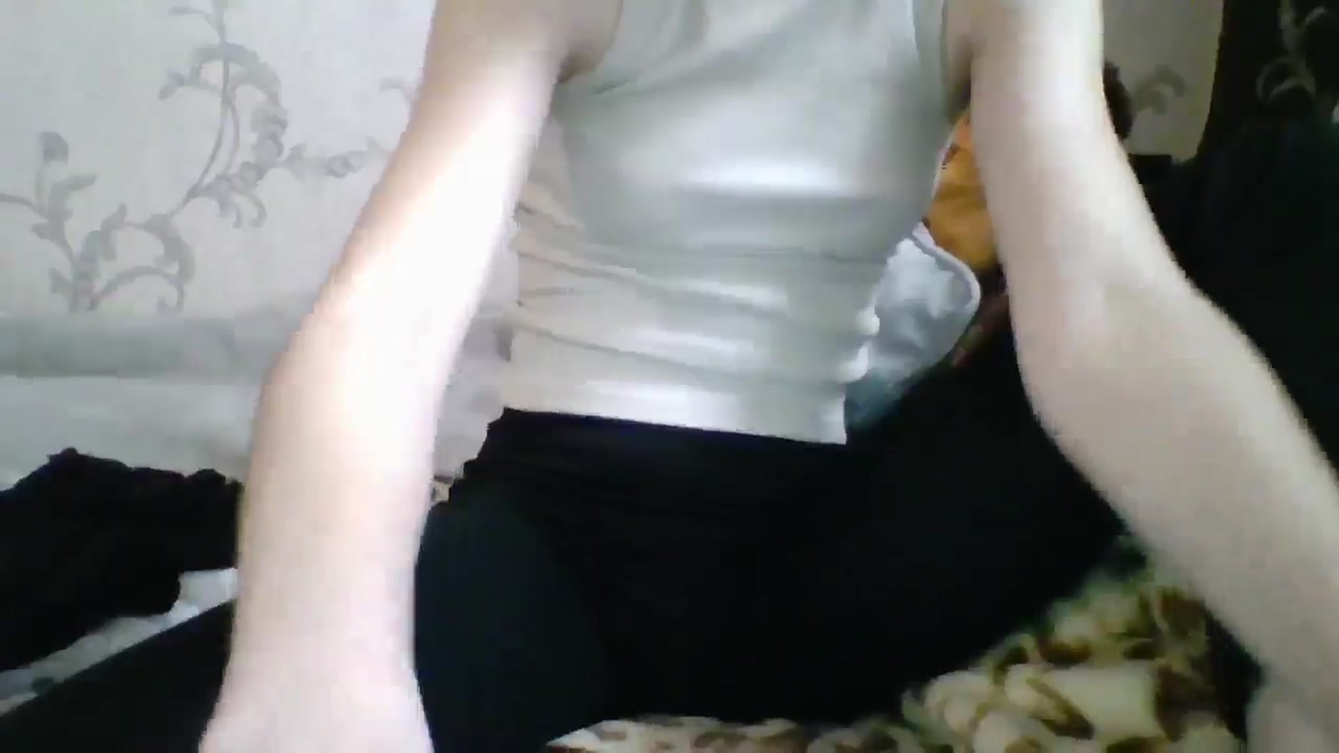 LilyUrban video thumbnail