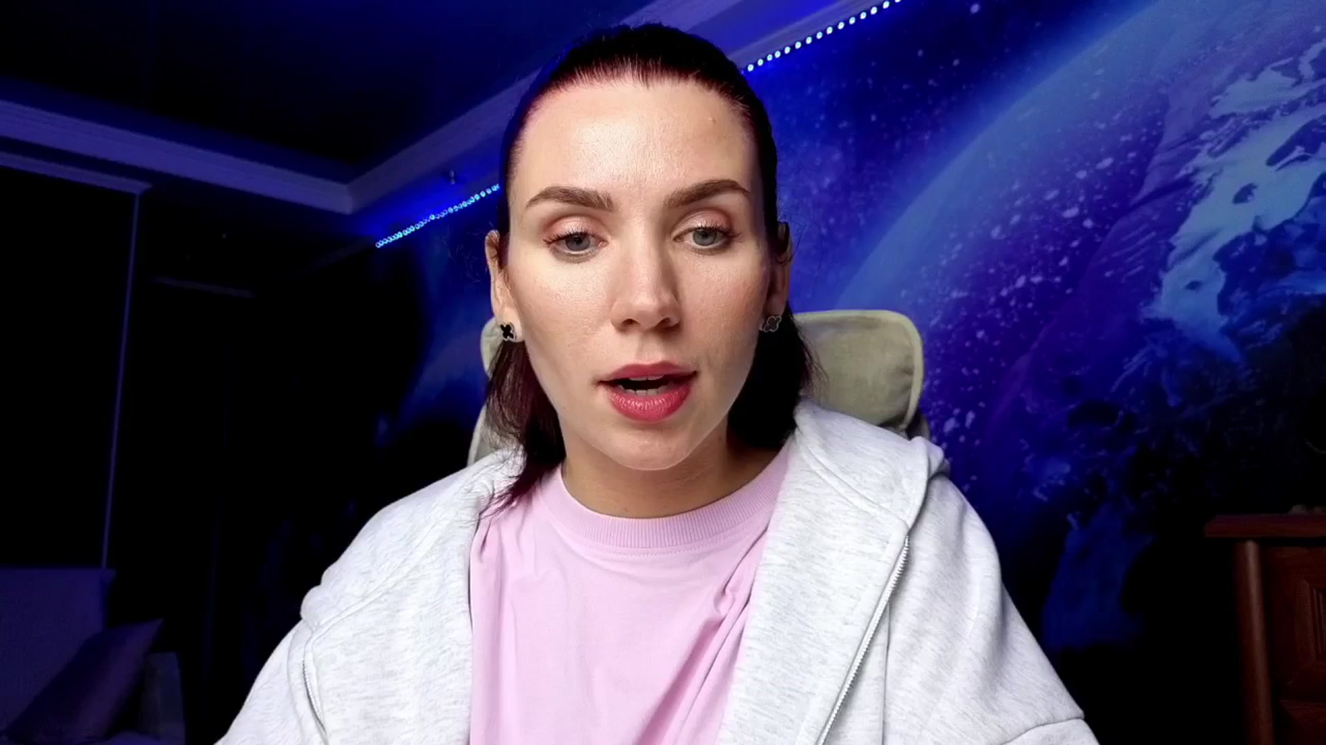 MiaLuxe video thumbnail