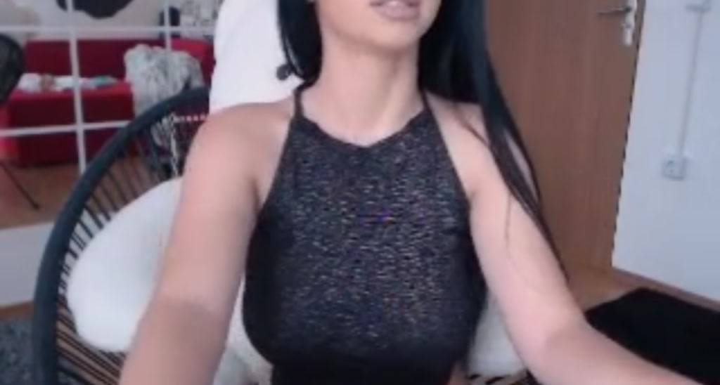 TinyKissable video thumbnail