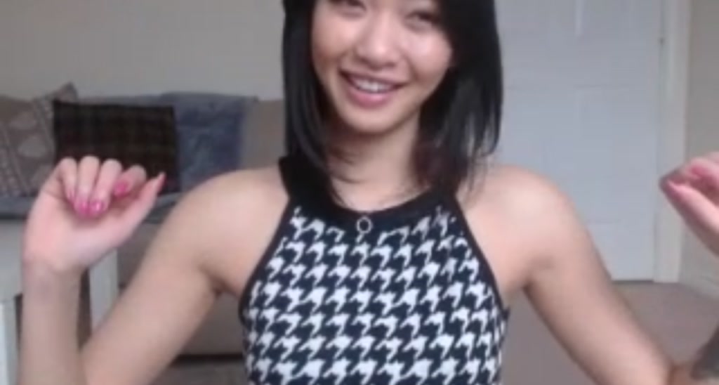 MissReinaT video thumbnail