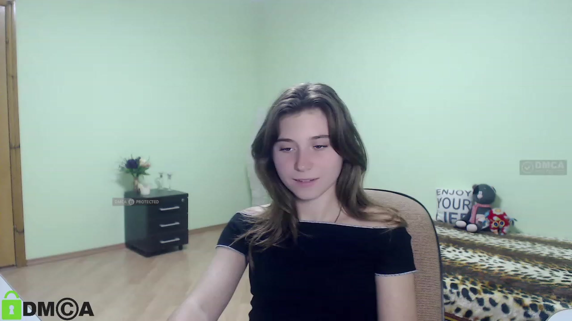 MonicaaCute video thumbnail