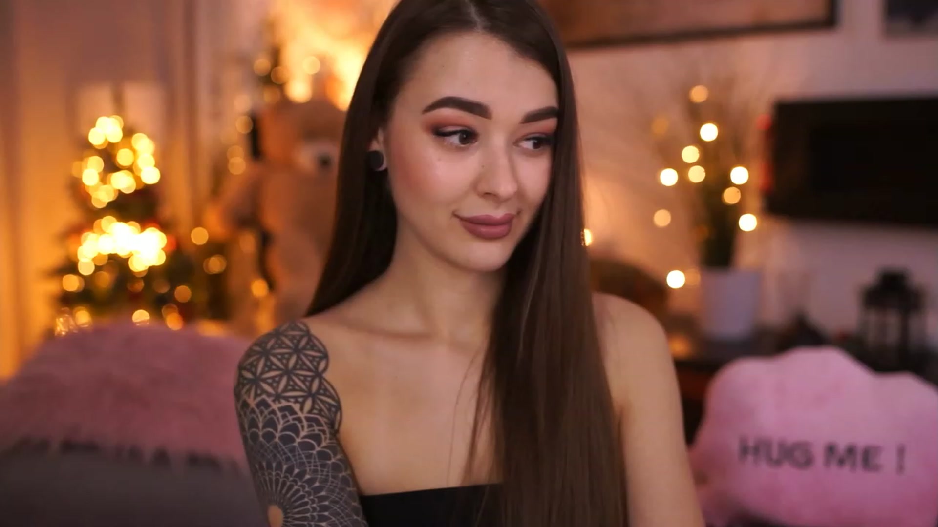 Jul_la_la video thumbnail