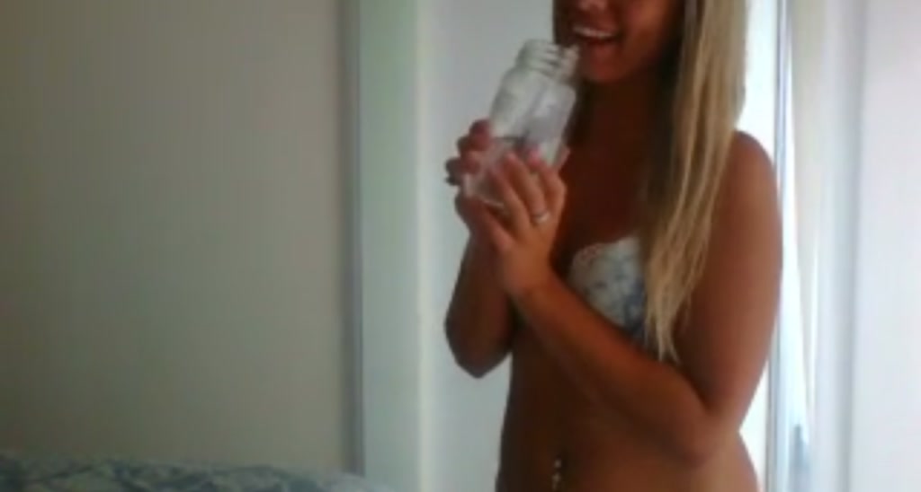 DaniiDoll video thumbnail