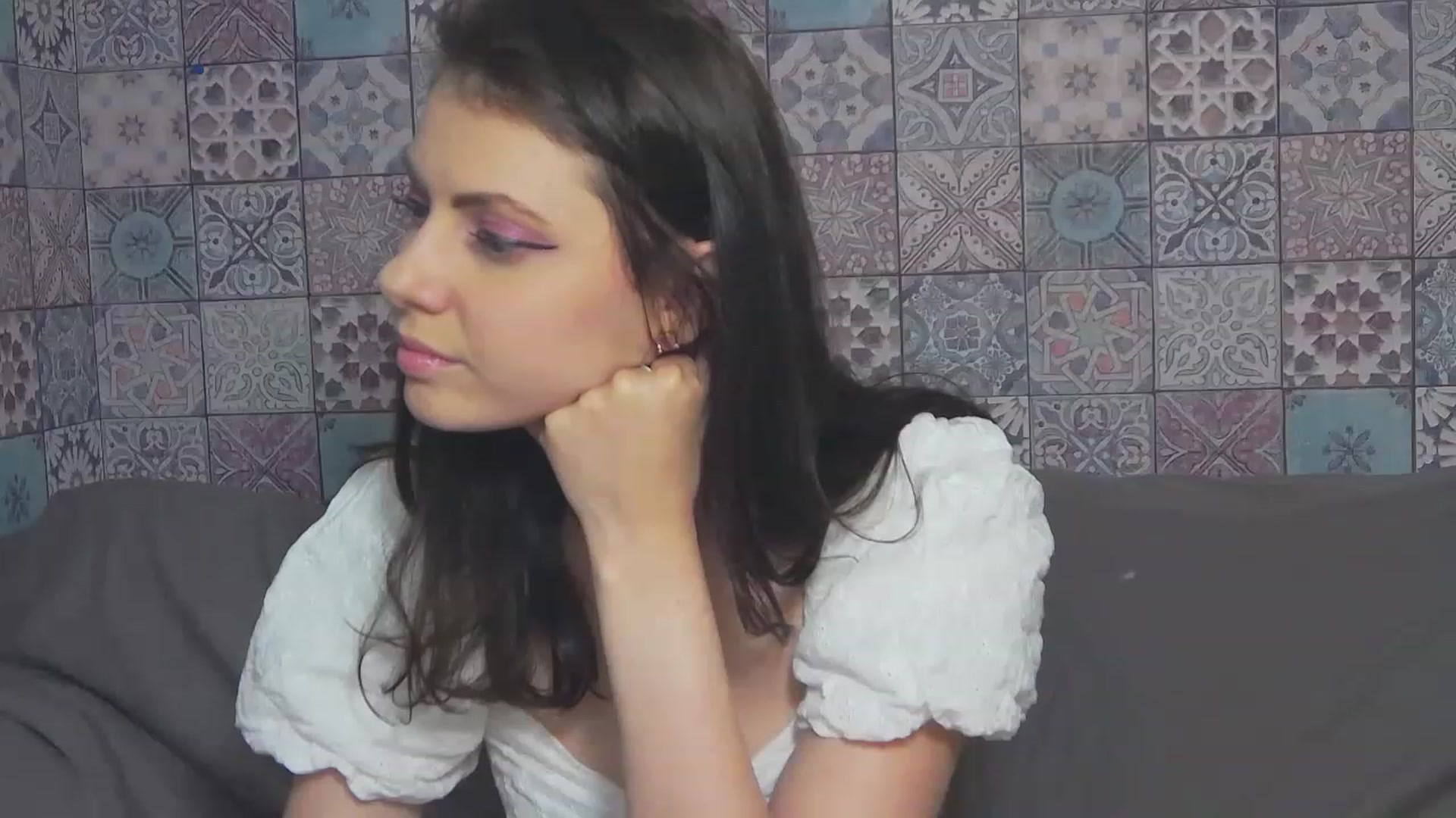 MissAracely video thumbnail