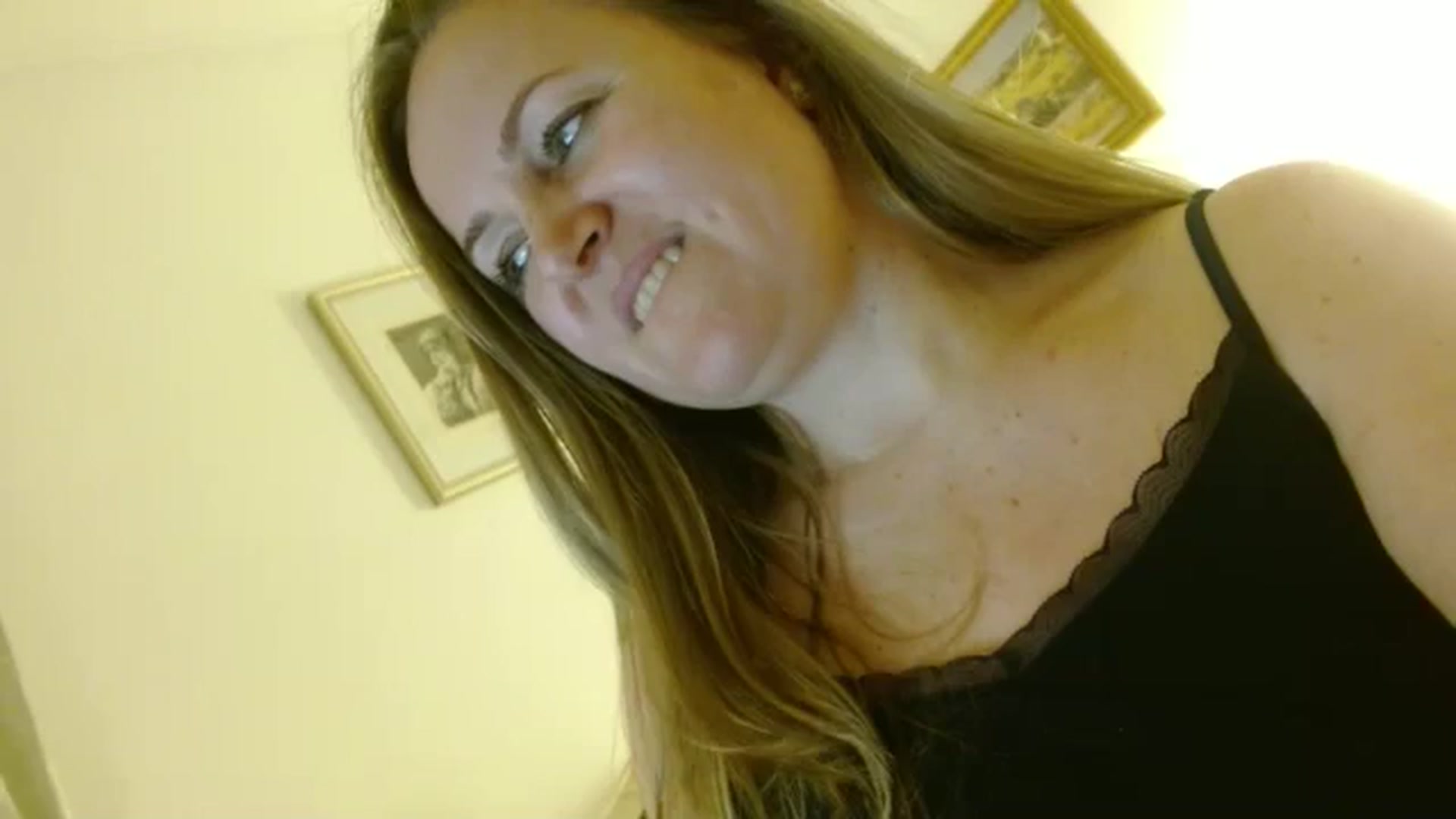 JustLily video thumbnail
