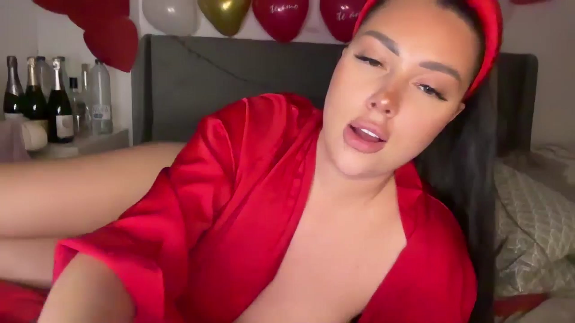 Sweetylinaa video thumbnail